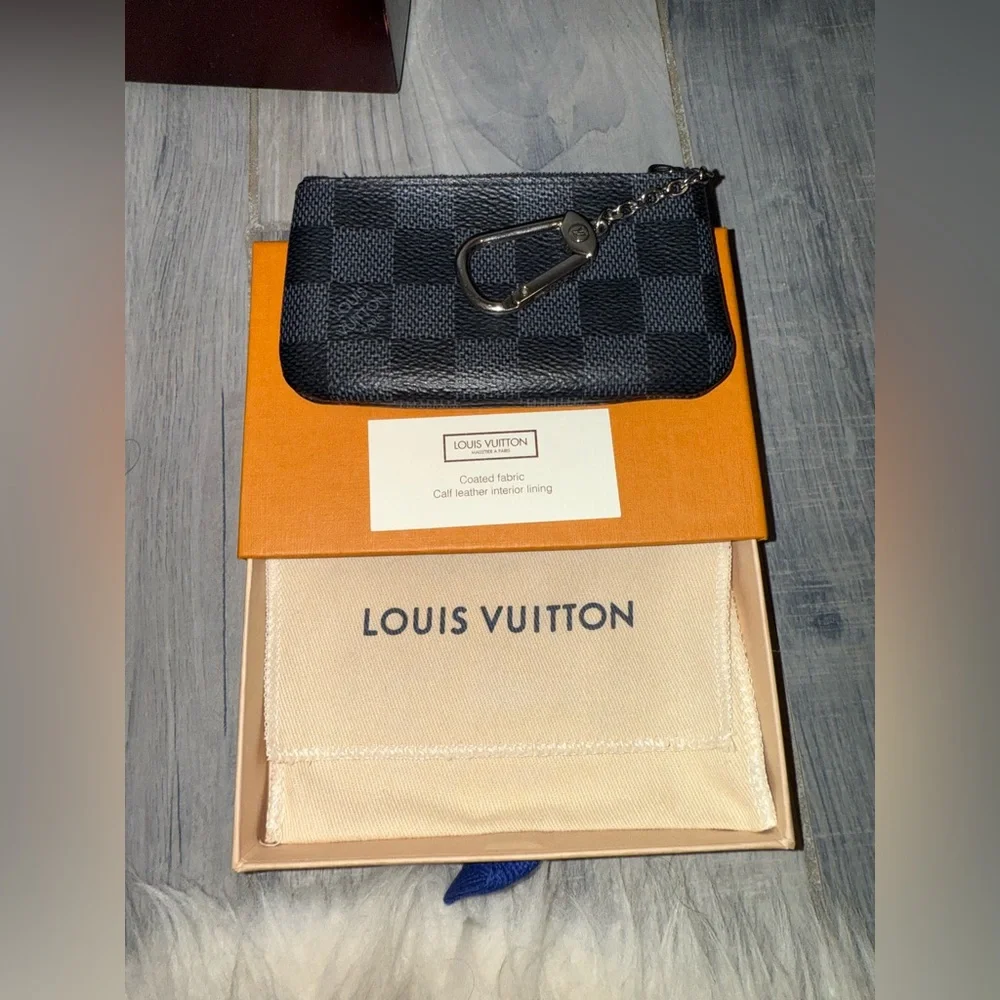 Louis Vuitton Graphite Key Pouch W/ Box & Dust Bag - Picture 2 of 8